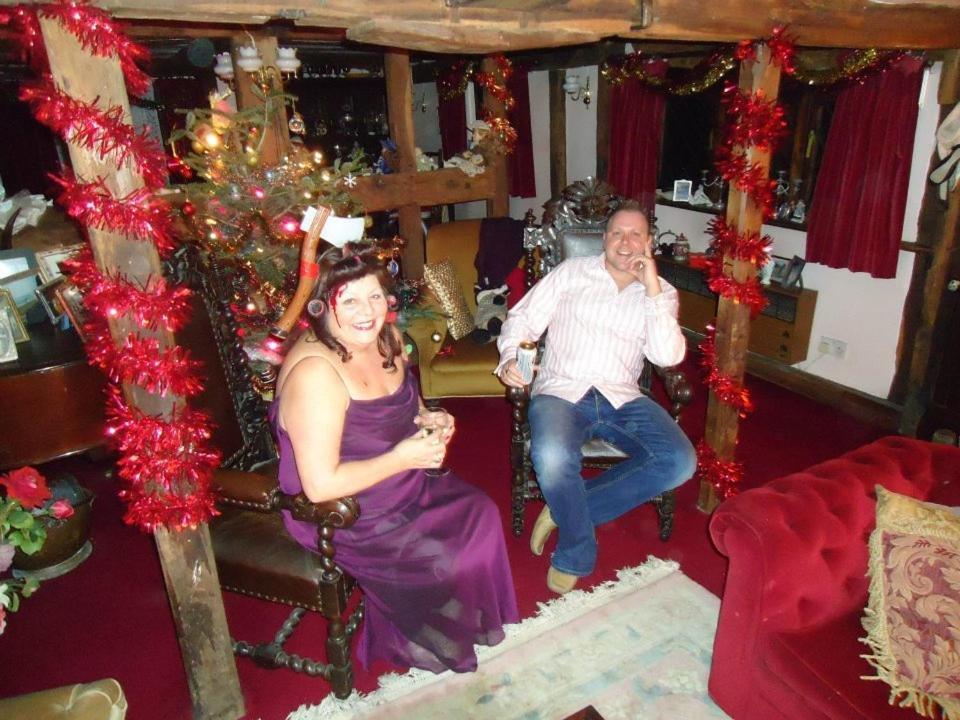 Oldlands Farm Villa Crawley  Buitenkant foto